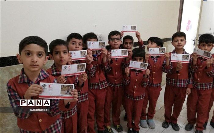 کمک 10 میلیون ریالی دانش آموزان دبستان پسرانه علامه حلی 1 دوره اول