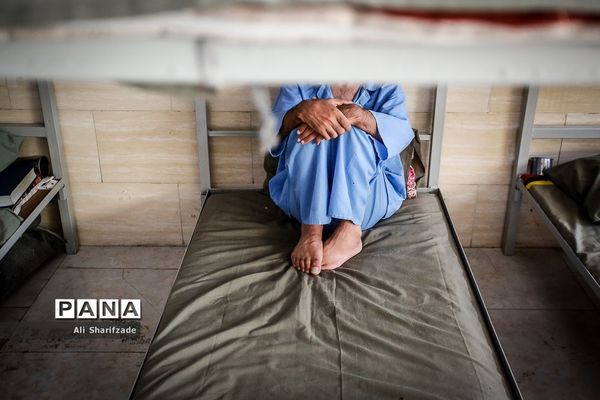 بازدید خبرنگاران از مرکز درمان اعتیاد ماده 16