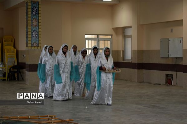 مراسم اختتامیه اردوی استانی دختران پیشتاز سازمان دانش‌آموزی فارس