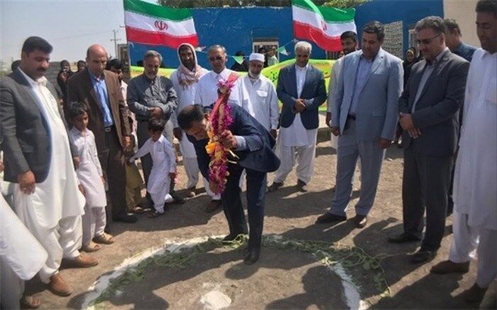 کلنگ ساخت 2 پروژه آموزشی در شهرستان دلگان به زمین زده شد