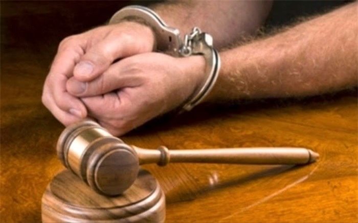 سارق لوازم خودرو  در کرج دستگیر شد