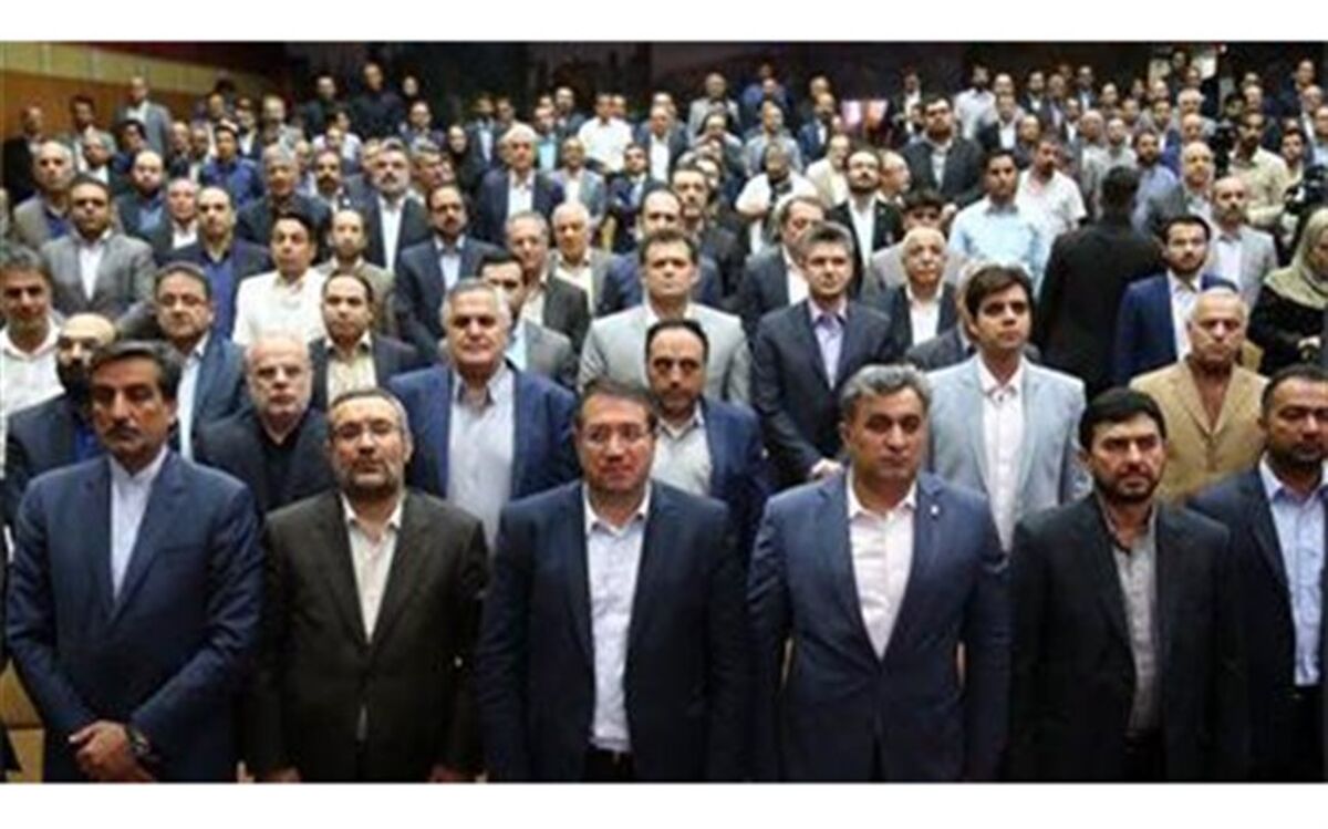 رئیس اتحادیه صادرکنندگان صنعت مخابرات  ایران:‌ نمایشگاه فرصت‌های ساخت داخل و رونق تولید گامی در راستای اقتصاد مقاومتی است