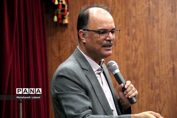 سمینار انگیزشی کارآفرین ثروتمند در شهرستان سربیشه