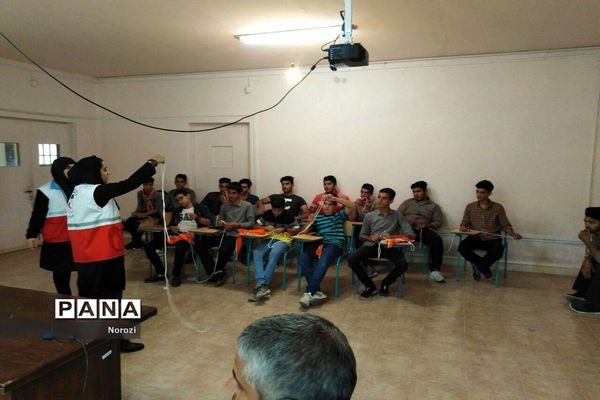 اردوی دانش‌آموزان پیشتاز شهرستان آرادان