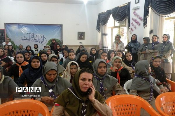 اردوی استانی پیشتازان دختر در اصفهان