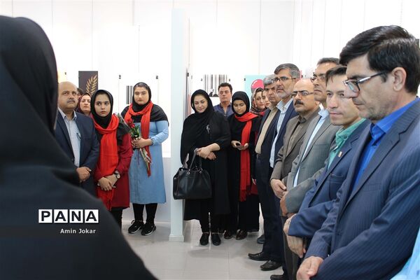 نمایشگاه گروهی  آثار پوستر هنرجویان رشته گرافیک  هنرستان امام رضا(ع)  و هنرستان فنی فاطمه زهرا(س)شهرستان کازرون