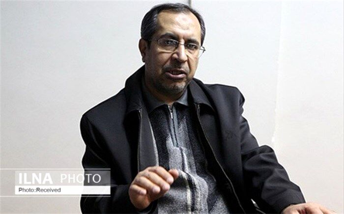 دلالان و گروه‌های غیررسمی نقش زیادی در افزایش قیمت کالاها دارند