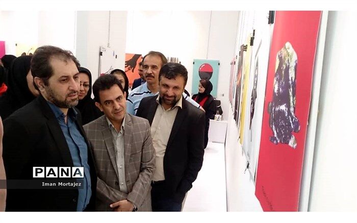 نمایشگاه گروهی آثار پوستر هنرجویان رشته گرافیک هنرستان های دخترانه شهرستان کازرون