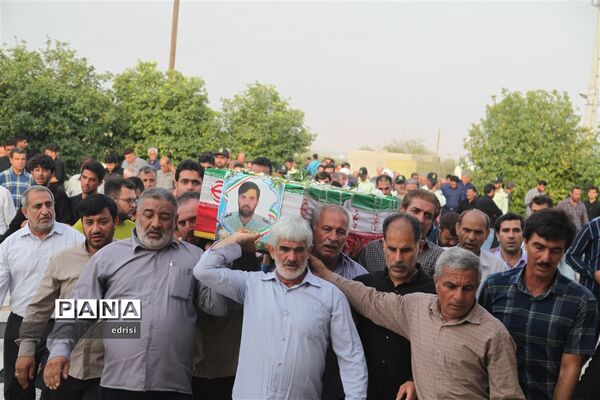 وداع باشکوه با پیکرسرهنگ شهیدعباس بهروزی درخِشت