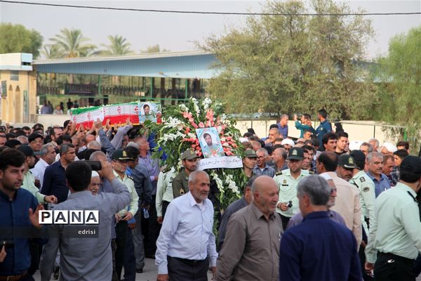 وداع باشکوه با پیکرسرهنگ شهیدعباس بهروزی درخِشت