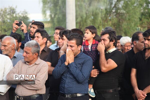 وداع باشکوه با پیکرسرهنگ شهیدعباس بهروزی درخِشت