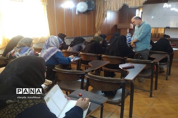 برگزاری کارگاه آموزش خوشویسی آموزش و پرورش ناحیه یک ری