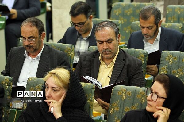 مراسم چهلمین روز درگذشت رئیس فقید جامعه خیرین مدرسه‌ساز کشور