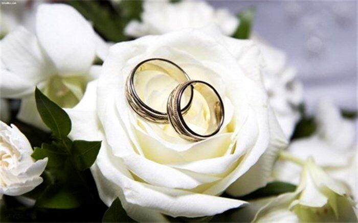 23 ساله هستم و به دنبال کیسی برای ازدواج صوری می‌گردم، اگر کسی بود دایرکت بده لطفا!