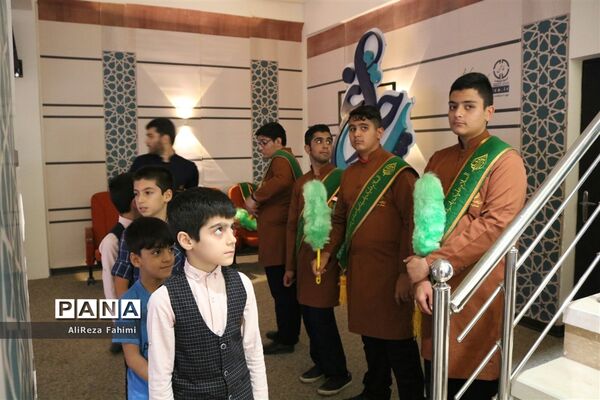 مراسم تقدیر از خادمان احمدی، یاوران  مهدوی