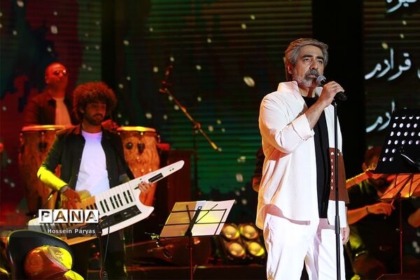 بازگشت  «زمان» پس از 17 سال سکوت