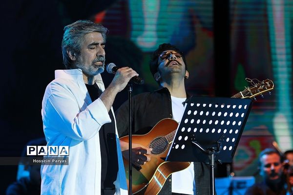 بازگشت  «زمان» پس از 17 سال سکوت