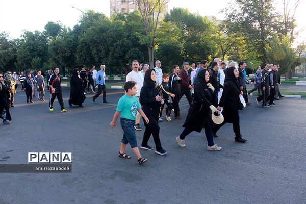 همایش  بزرگ پیاده‌روی خانوادگی  استان آذربایجان شرقی