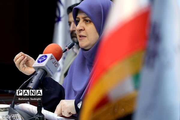 نشست خبری رئیس مرکز استعدادهای درخشان و دانش‌پژوهان جوان