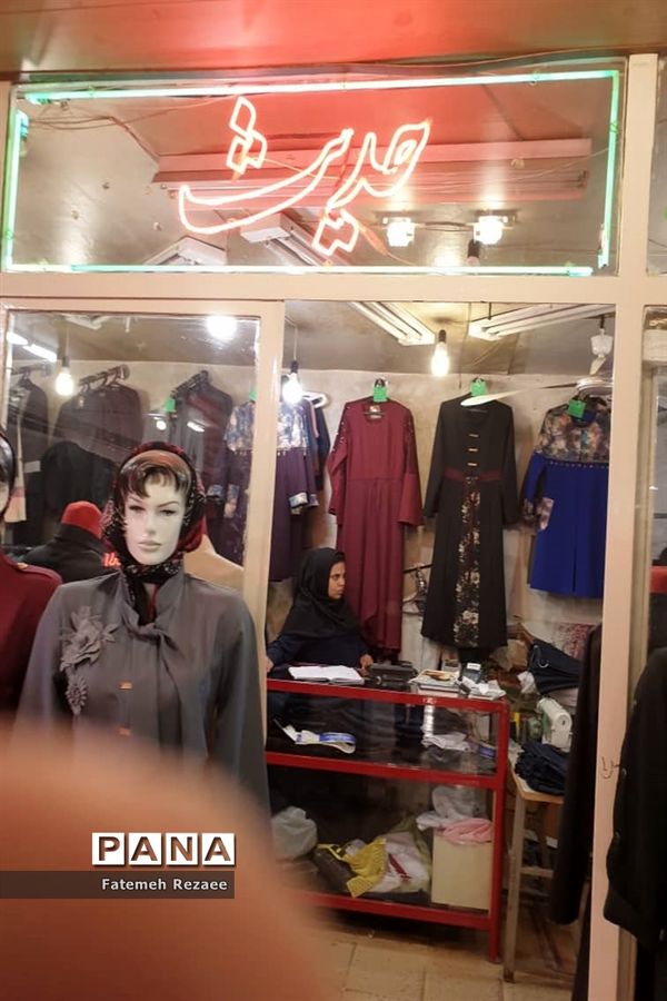 بازدید تیم نظارت تخصصی از تولیدی‌های لباس فرم مدارس