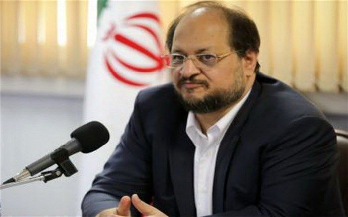 شریعتمداری: یک میلیون و ۷۵۰ هزار تُن سنگ آهن به شرکت ذوب آهن اختصاص پیدا کرد