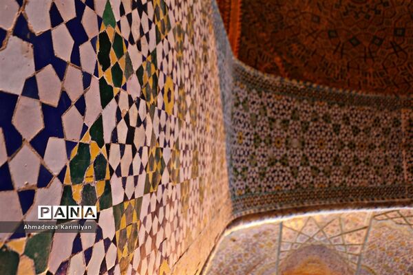 مسجد وکیل؛ تلفیقی از معماری و هنر ایرانی