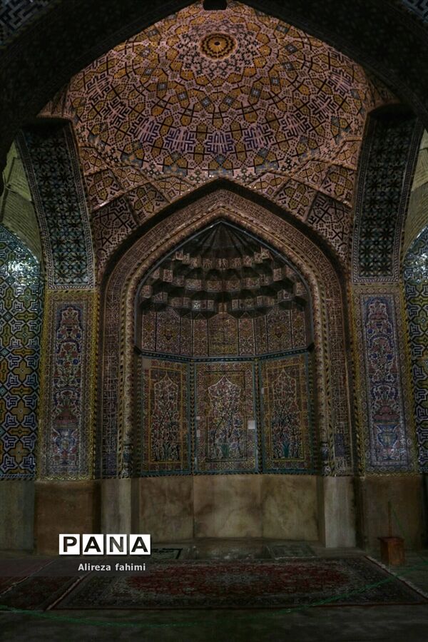 مسجد وکیل؛ تلفیقی از معماری و هنر ایرانی