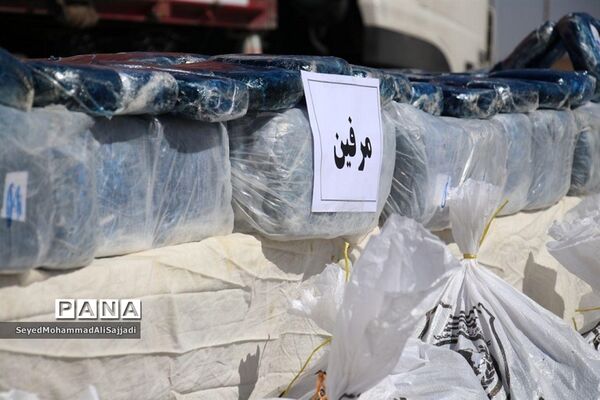 مصاحبه مطبوعاتی استاندار و فرمانده انتظامی خراسان جنوبی در خصوص کشفیات مواد مخدر