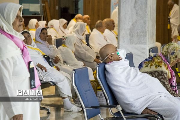 اعزام زائرین حج98 از آذربایجان غربی