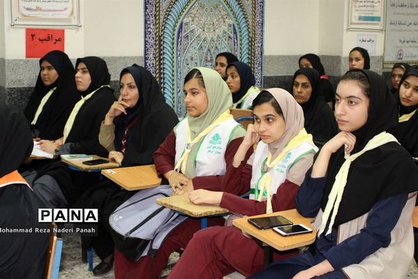 اردوی  استانی  دانش آموزان پیشتاز دختر استان بوشهر -۱