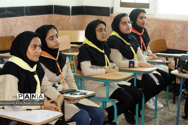 اردوی  استانی  دانش آموزان پیشتاز دختر استان بوشهر -۱