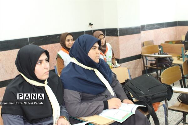 اردوی  استانی  دانش آموزان پیشتاز دختر استان بوشهر -۱