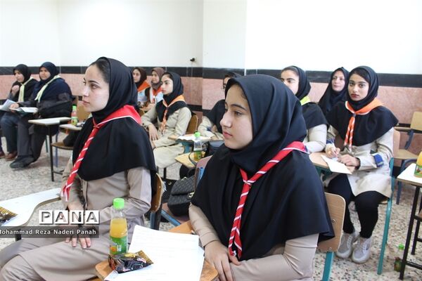 اردوی  استانی  دانش آموزان پیشتاز دختر استان بوشهر -۱