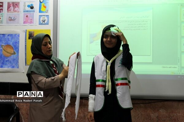 اردوی  استانی  دانش آموزان پیشتاز دختر استان بوشهر -۱