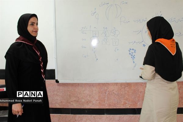 اردوی  استانی  دانش آموزان پیشتاز دختر استان بوشهر -۱