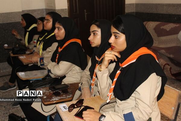 اردوی  استانی  دانش آموزان پیشتاز دختر استان بوشهر -۱