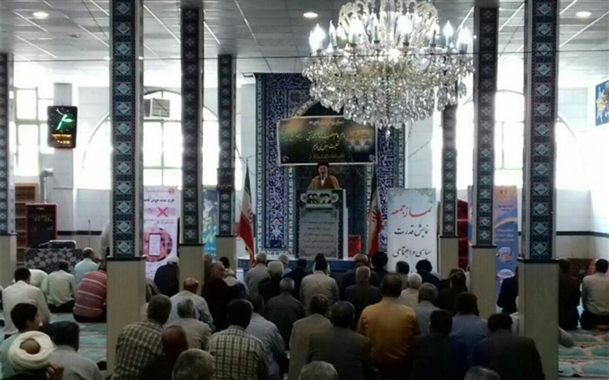 امام جمعه فیروزکوه: کمترین آسیب به کشور ایران برابر با نابودی اسرائیل است
