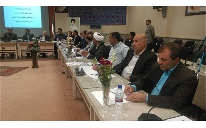معاون سوادآموزی کهگیلویه وبویراحمد: آموزش دهنده های دانشجو مشمول طرح الحاقی، مدرک دانشگاهی خود را  تحویل دهند