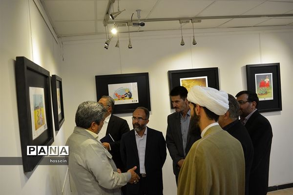 افتتاح نمایشگاه کاریکاتور(آسوده باش من ملکه‌ام) و (ملکه کشتی ربا)