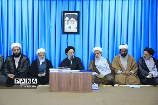 دیدار اعضای شورای هماهنگی تبلیغات اسلامی خراسان جنوبی با حجت الاسلام و المسلمین عبادی