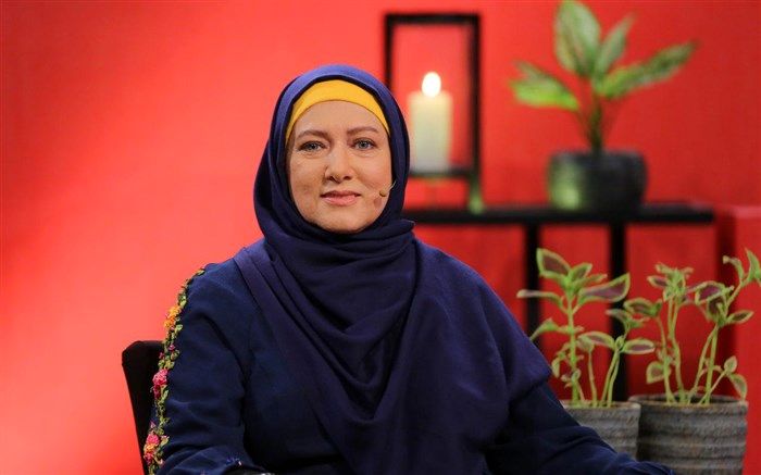 فریبا متخصص: عصر، عصر گزیده گویی است