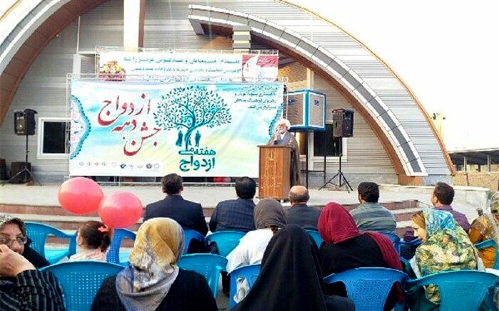 ازدواج مهم‌ترین عامل سلامت روحی انسان است