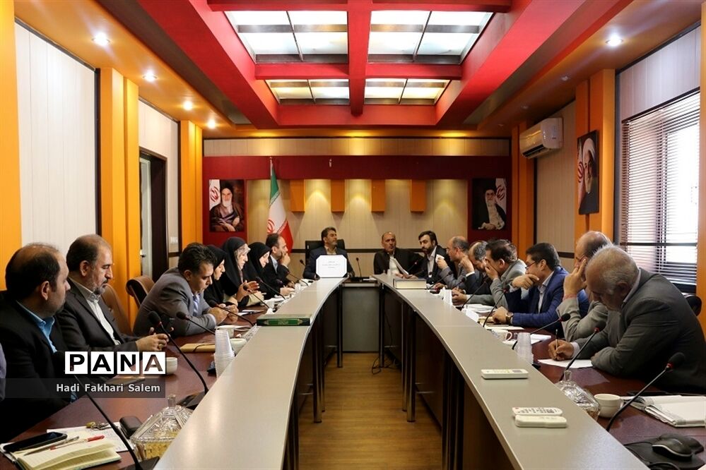 نشست مسئولان کمیته‌های برگزاری سی و هفتمین دوره مسابقات فرهنگی و هنری