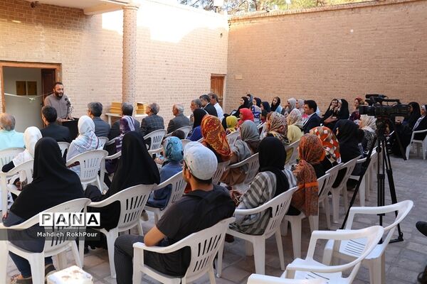 افتتاح نمایشگاه «باغ خیال دو» در شهرستان بیرجند