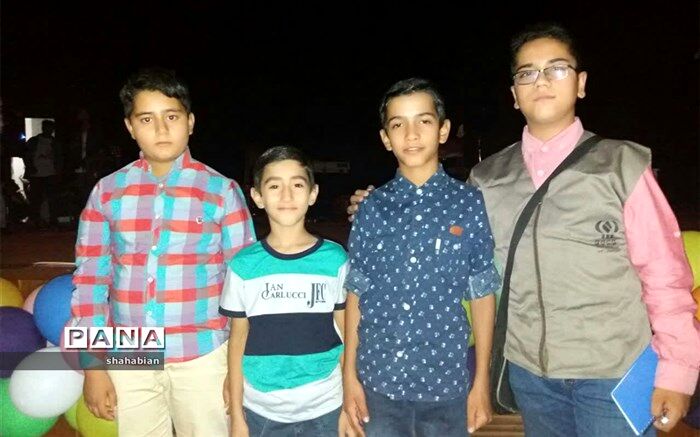برگزاری جنگ شادی در مجتمع فرهنگی  هنری سرو کاشمر