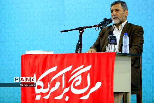 نشست تبیین مسائل جاری انقلاب اسلامی با سخنرانی صفار هرندی