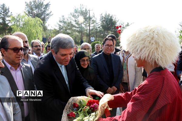 آیین افتتاحیه بیستمین دوره اردوی کشوری دانش آموزان عشایر سراسر کشور