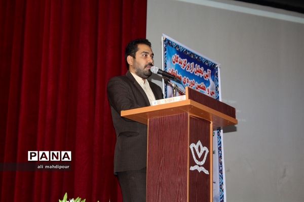 آیین تجلیل از برگزیدگان سی و هفتمین دوره مسابقات قرآن عترت و نماز در شهرری