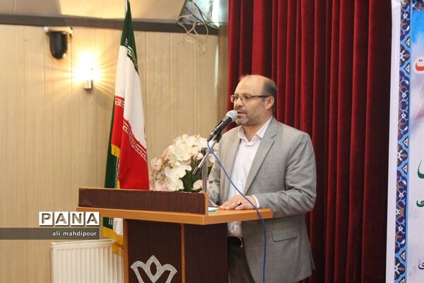 آیین تجلیل از برگزیدگان سی و هفتمین دوره مسابقات قرآن عترت و نماز در شهرری
