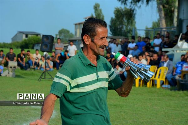 مسابقه کشتی سنتی لوچو در فریدونکنار